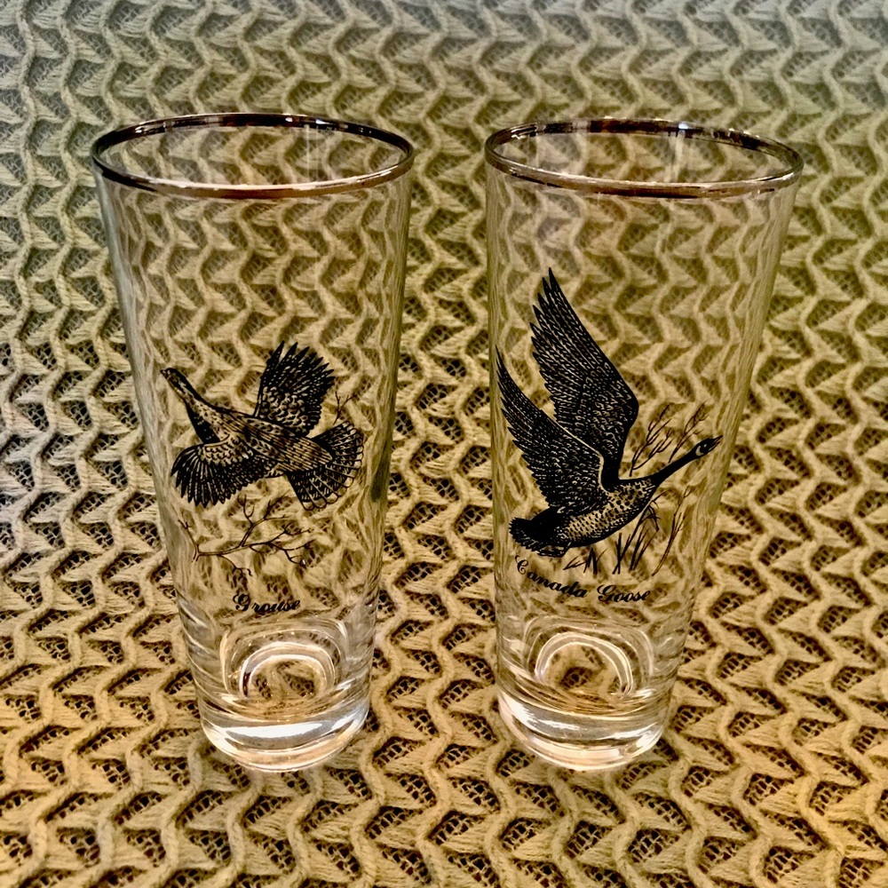 Set of Vintage Beer Glasses 🕊